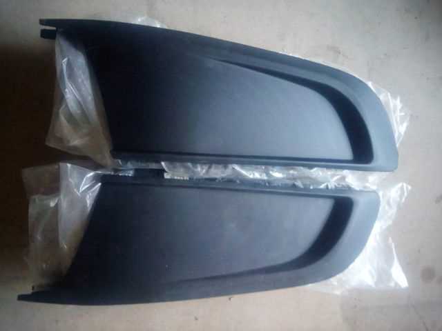 Volkswagen Caddy Çıkma Yedek Sİssiz Sis Çerçevesi